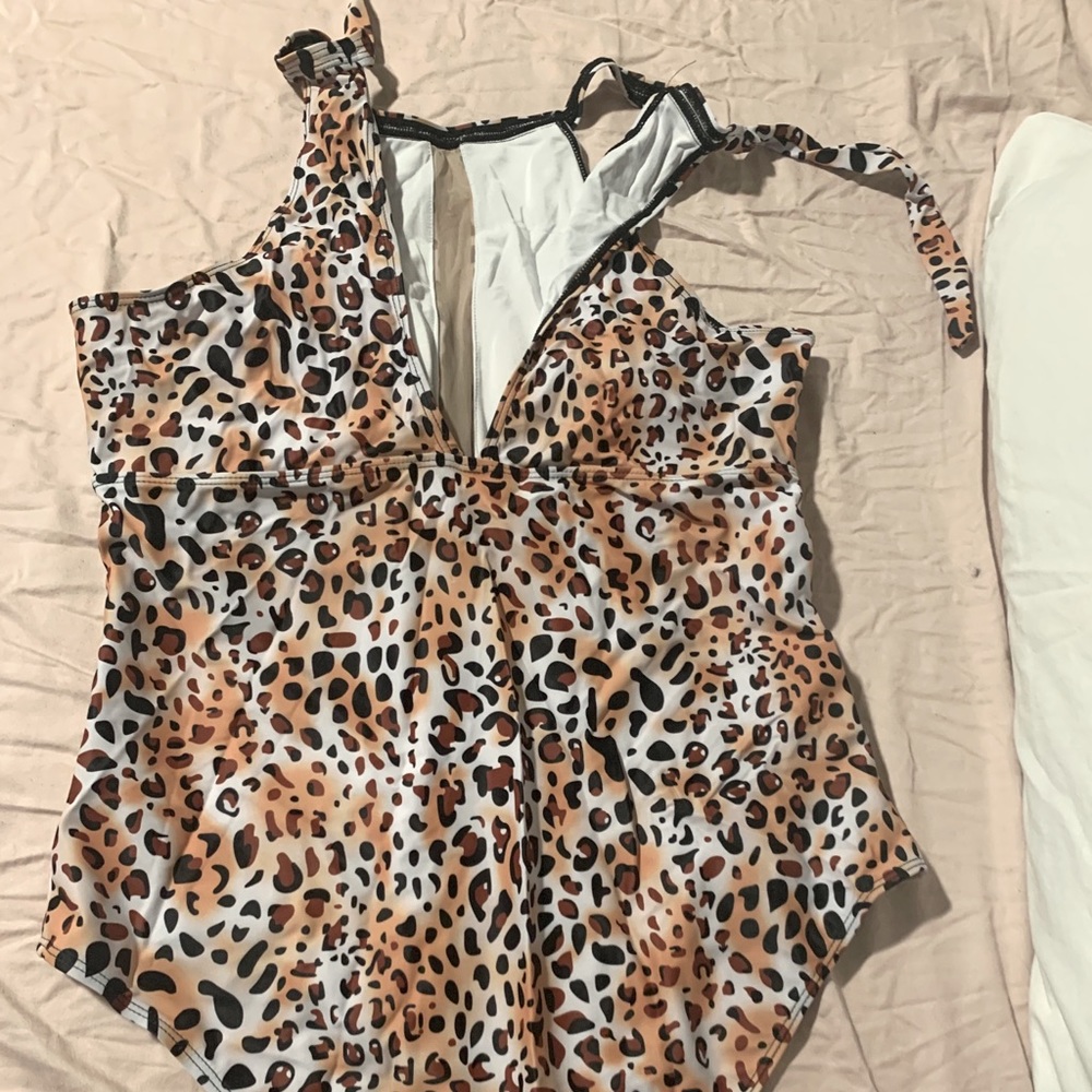 Leopard bathing suit